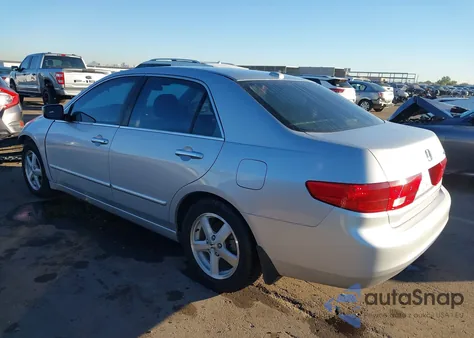 2005 Honda Accord 2.4 Ex из США, поврежденный, VIN 1HGCM55835A147655